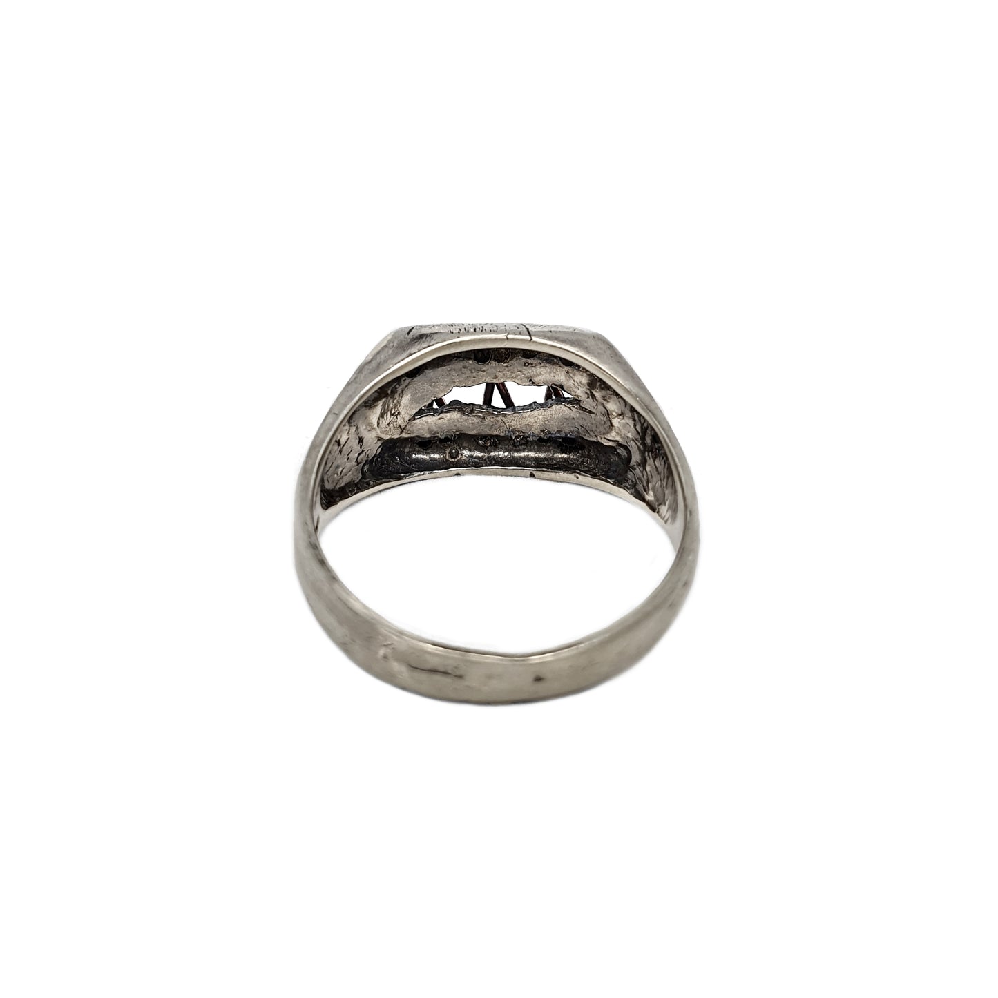 Silver Statement Ring 'Willpower Triumph'